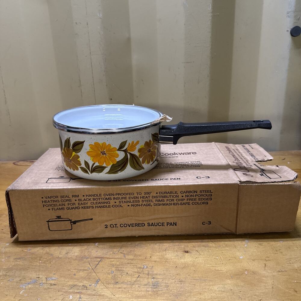 Vintage Capri Harvest Blossom 2 QT Covered Sauce Pan New